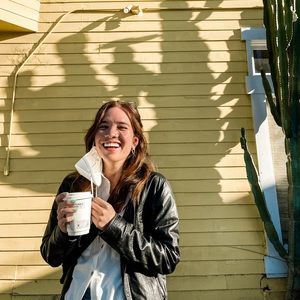 Meet your Posher, Alex